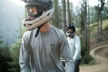 Cargar imagen en el visor de la galería, ION Men MTB Jersey S_Logo DR Longsleeve 2024