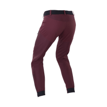 Lade das Bild in den Galerie-Viewer, ION IOB-Bike Pants Shelter 2L Softshell women 2025