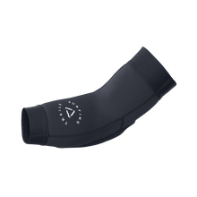 Lade das Bild in den Galerie-Viewer, ION Elbow Pads ARCON Lite SQ unisex 2026
