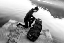 Lade das Bild in den Galerie-Viewer, action_shot