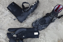 Cargar imagen en el visor de la galería, ION Neoprene Boots Ballistic 6/5 Internal Split 2022