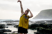 Lade das Bild in den Galerie-Viewer, action_shot