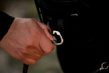 Lade das Bild in den Galerie-Viewer, action_shot