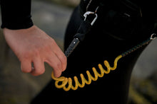 Lade das Bild in den Galerie-Viewer, action_shot