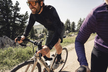 Lade das Bild in den Galerie-Viewer, Gravel Jersey VNTR Amp Langarm Herren