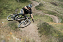 Cargar imagen en el visor de la galería, ION MTB Gloves ION Logo 2024