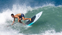 Lade das Bild in den Galerie-Viewer, action_shot