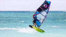 Lade das Bild in den Galerie-Viewer, action_shot