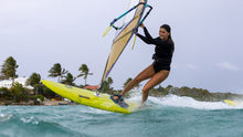 Carica l'immagine nel visualizzatore di Gallery, action_shot