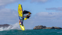 Carica l'immagine nel visualizzatore di Gallery, action_shot