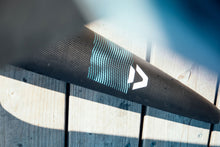 Carica l'immagine nel visualizzatore di Gallery, action_shot