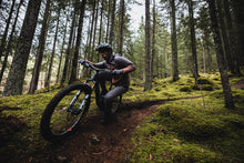 Carica l'immagine nel visualizzatore di Gallery, Pantaloni MTB unisex modello Shelter 3L