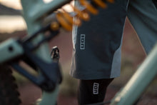 Lade das Bild in den Galerie-Viewer, ION Bikeshorts Traze VENT MEN 2021