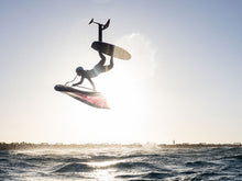 Carica l'immagine nel visualizzatore di Gallery, action_shot