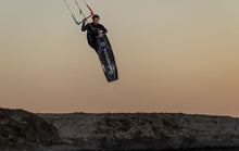 Carica l'immagine nel visualizzatore di Gallery, action_shot