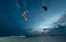 Carica l'immagine nel visualizzatore di Gallery, action_shot