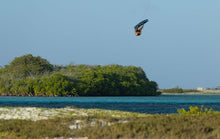 Lade das Bild in den Galerie-Viewer, action_shot