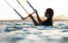 Lade das Bild in den Galerie-Viewer, action_shot