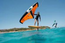 Carica l'immagine nel visualizzatore di Gallery, action_shot