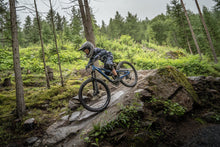 Charger l'image dans la galerie, Youth Short VTT Scrub Amp Enfants