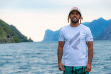 Cargar imagen en el visor de la galería, Fanatic Tee SS F Logo Men 2022
