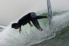 Lade das Bild in den Galerie-Viewer, action_shot