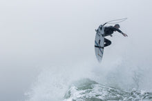 Lade das Bild in den Galerie-Viewer, action_shot