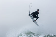 Lade das Bild in den Galerie-Viewer, action_shot