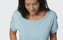 Load image into Gallery viewer, Duotone Tee Branded SS women 2023