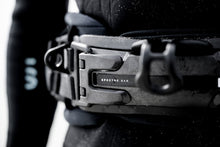 Carica l'immagine nel visualizzatore di Gallery, action_shot