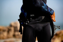 Carica l'immagine nel visualizzatore di Gallery, ION Radium Team Series Windsurf Harness Men 2022