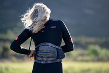 Carica l'immagine nel visualizzatore di Gallery, ION Sol Curv Kite Harness Women 2024
