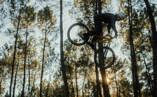 Carica l'immagine nel visualizzatore di Gallery, Caschi MTB Seek EU/CE