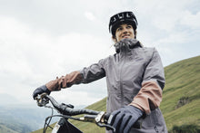 Carica l'immagine nel visualizzatore di Gallery, Giacca MTB modello Shelter 3L