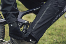 Carica l'immagine nel visualizzatore di Gallery, Pantaloni MTB unisex modello Shelter 3L