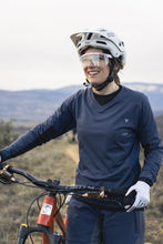 Load image into Gallery viewer, ION MTB Helmet Traze Amp MIPS 2024
