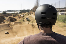 Carica l'immagine nel visualizzatore di Gallery, ION Helmet Seek US/CPSC unisex 2023