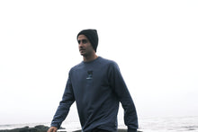 Lade das Bild in den Galerie-Viewer, Herren Pullover Surfing Elements