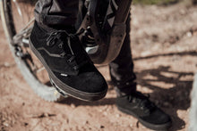 Lade das Bild in den Galerie-Viewer, MTB Flat Pedal Schuhe Seek Amp