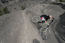 Carica l'immagine nel visualizzatore di Gallery, Pantaloncini MTB Seek Amp Uomo