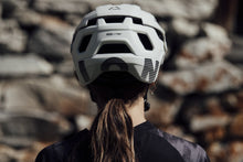 Lade das Bild in den Galerie-Viewer, MTB Helmet Traze Amp MIPS