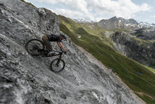 Carica l'immagine nel visualizzatore di Gallery, Maglia MTB a maniche corte Scrub Amp Uomo