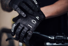 Charger l'image dans la galerie, ION Gloves Traze 2021