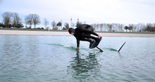 Lade das Bild in den Galerie-Viewer, action_shot