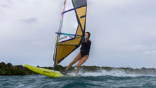 Carica l'immagine nel visualizzatore di Gallery, action_shot
