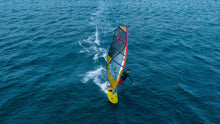 Carica l'immagine nel visualizzatore di Gallery, action_shot