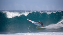 Carica l'immagine nel visualizzatore di Gallery, action_shot