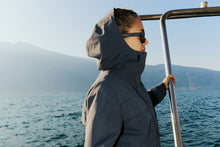 Carica l'immagine nel visualizzatore di Gallery, action_shot
