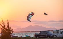 Carica l'immagine nel visualizzatore di Gallery, Dice 2019