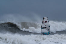 Carica l'immagine nel visualizzatore di Gallery, action_shot